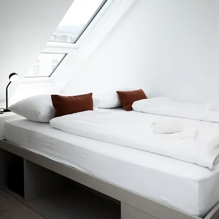Blackhome Center Aparthotel 4*