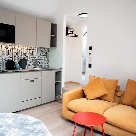 Blackhome Center 4* Innsbruck